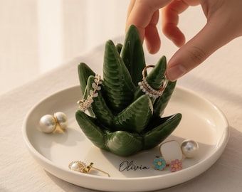 Personalized Jewelry Dish, Mom Jewelry Dish, Trinket Tray Ceramic Cactus Ring Holder, Custom Gift for Women, Mom Birthday Gift