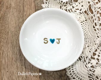 Personalized RING DISH, Engagement Gift Mug, Hand painted, Bridal shower gift, Customized Ring dish, Gold wedding gift, trinket dish