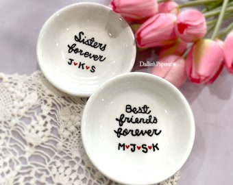 Best friends gift, sister gift, Bridesmaid gift, Engagement RING DISH, Personalized gift, Hand painted, Customized Ring holder, trinket dish