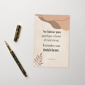 Carte postale citation inspirante - Ne laisse pas l'extérieur éteindre ton intérieur - Carte minimaliste - Carte motivation - Idée cadeau