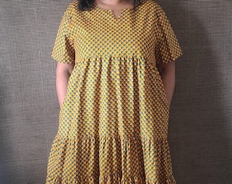 African Print Cotton Dress: Tiered Midi with Pockets