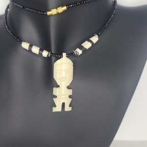 African jewelry, African design, bone jewelry, Handmade jewelry, African jewelry, bone pendants, Kenyan pendants.