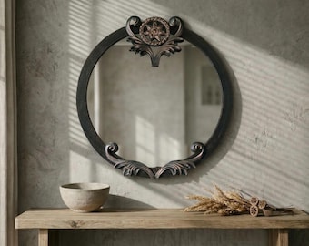 Specchio in ferro battuto fatto a mano, cornice ornamentale barocca, decorazione murale antica e vintage, stile art déco, elemento decorativo rotondo di grande impatto per la casa.