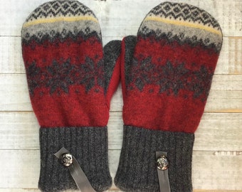 Wool Sweater Mittens, Upcycled Sweaters, Gray And Red Petterned Mittens, Women’s Medium Mittens, Fleece-Lined Repurposed Sweater Mittens