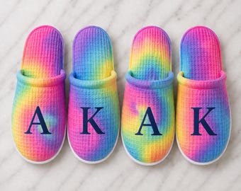 Pantuflas con tejido gofrado y estampado tie-dye / Zapatillas cerradas para spa y hotel