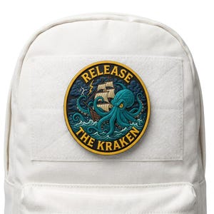 Parche de PVC del Pirata Kraken, Parche táctico moral de monstruo marino, Insignia náutica de velcro, Parche de goma para mochila, sombrero, gorra o chaqueta