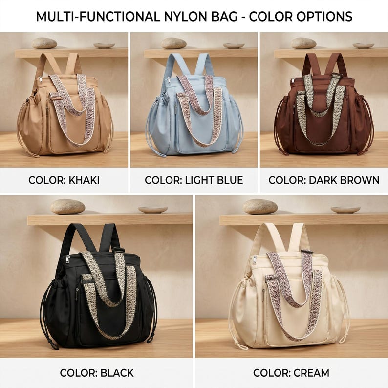 Op de afbeelding: Multifunctionele nylon tas in vijf kleuren: kaki, lichtblauw, donkerbruin, zwart en cr&egrave;me. Elke tas heeft een trekkoordsluiting, decoratieve bandjes en meerdere vakken. De tekst "MULTI-FUNCTIONAL NYLON BAG - COLOR OPTIONS" staat bovenaan.