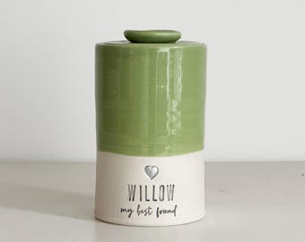 RUSH larger urn. Person or Pet urn. Shown in green with silver heart