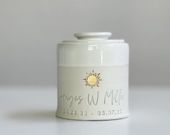 Custom Urn: with cursive name and sun shown. Sunshine stamp