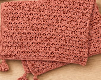 Modèle de couverture texturée au crochet, jeté afghan moderne à pompons (PDF)