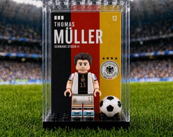 Thomas Müller Germany #13 World Cup Minifigure MOC Display Case with Premium Background, Football Legend Collectible Soccer Fan Gift Sports