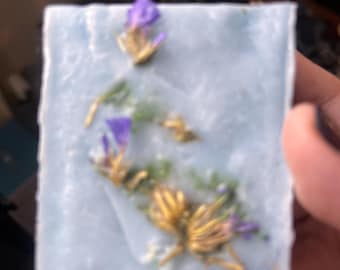 Kwadratowe mydło kąpielowe z masłem shea