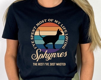 Funny Sphynx Cat Shirt. Retro Cat Tshirt. Vintage Style Black Cat Mom Shirt. Statement Cat T-Shirt for Women & Men. Cat Dad Cat Lover Gift.