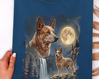 Red Heeler Retro 90s Animal Graphic Tee, Australian Cattle Dog Lover Tshirt Gift, Full Moon Nature Y2k 2000s Goth Herding Dog Shirt