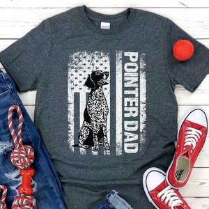 German Shorthaired Pointer Dog Dad Shirt. Cute Grunge American Flag K9 Graphic Tee Gift for Men. Unique Dog Owner Lover T-Shirt Gift for Him