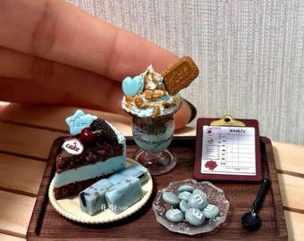 Miniature Mint Chocolate Cake & Latte Miniature Set