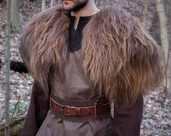Vikings Fur Mantle, Icelandic Sheepskin Fur - Choose Size /P/ (AB)