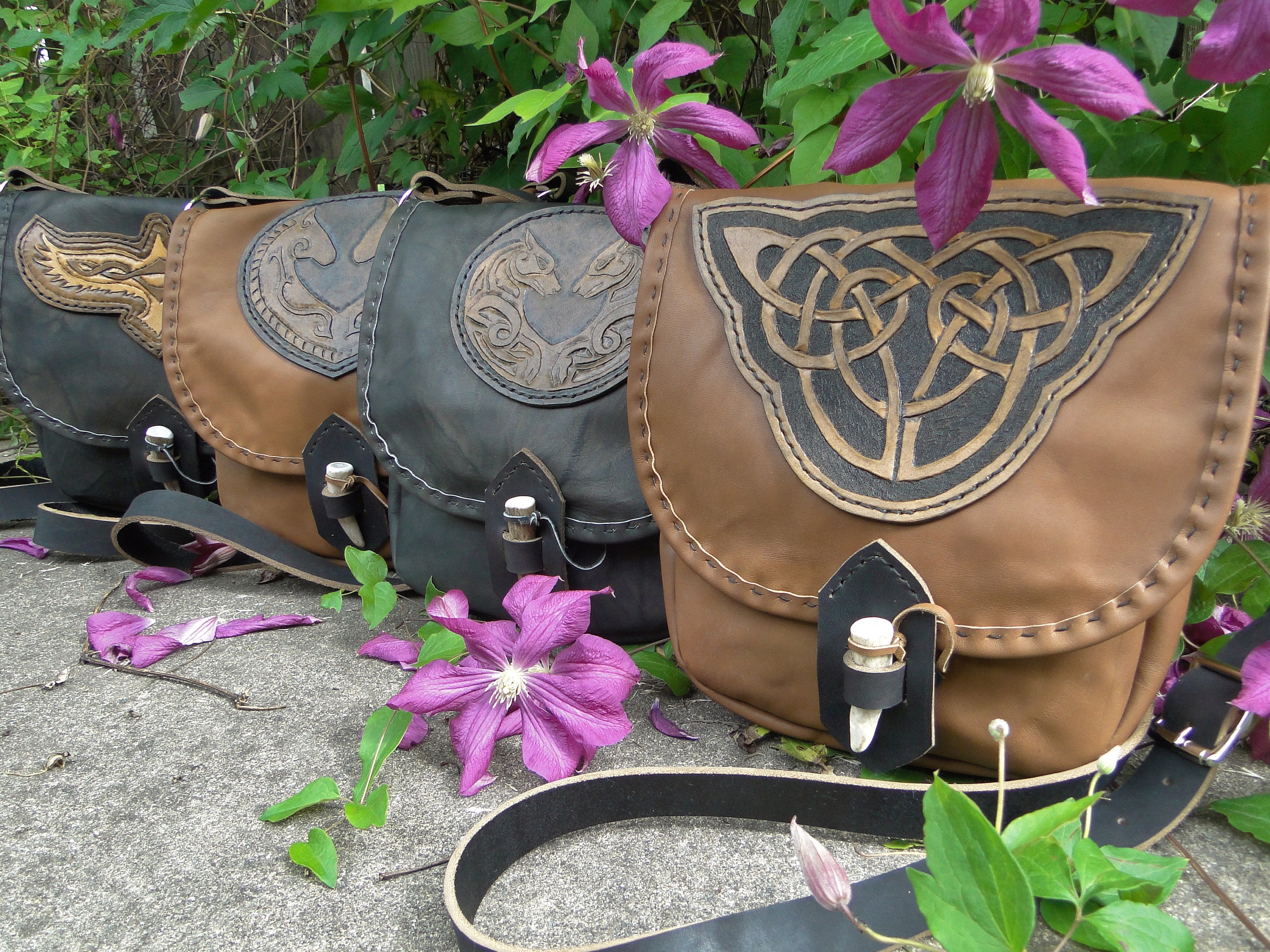 Medieval Leather Bag Classic – Folk Of The Wood