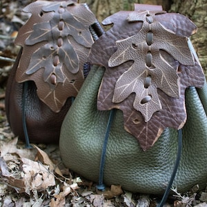 Elven Leaf Belt Bag Leather Pouch, Fantasy Style - Woodland Pouch Oak - /F/ (AB)