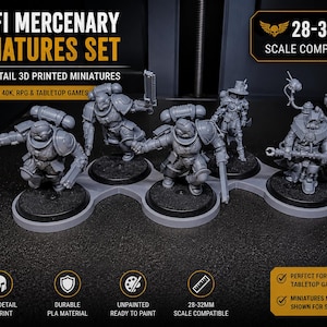 K&ouml;nnte beinhalten: Ein Set aus sechs unbemalten, 3D-gedruckten Sci-Fi-S&ouml;ldner-Miniaturen. Die Figuren sind f&uuml;r Tabletop-Spiele im Ma&szlig;stab 28-32 mm konzipiert. Der Text "SCI-FI MERCENARY MINIATURES SET" und "PERFECT FOR 40K, RPG & TABLETOP GAMES" ist enthalten.