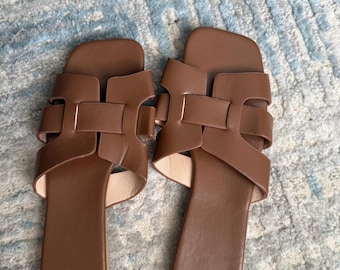 Women’s Brown Slide Sandals – Elegant Flat Summer Sandals, Comfortable Open Toe Slip-On Shoes, Casual Everyday Footwear