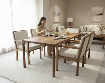 Specialtillverkat matbord i valnöt: Handgjorda köksmöbler i massivt trä, bord tillverkat på beställning