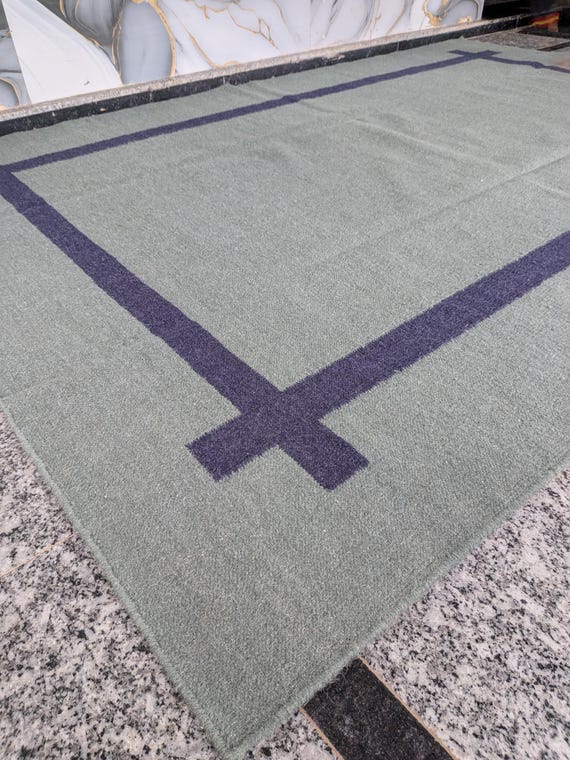 Handwoven Green Wool Rug with Dark Blue Border – Modern Geometric Design
