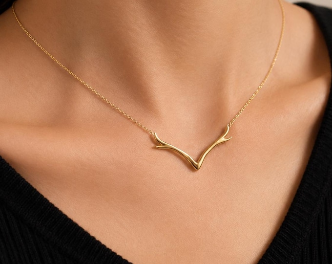 Solid Gold Antler Necklace in 8K & 14K, Minimalist V Shape Chevron Pendant, Dainty Deer Horn Charm, Nature Inspired Branch Jewelry Gift