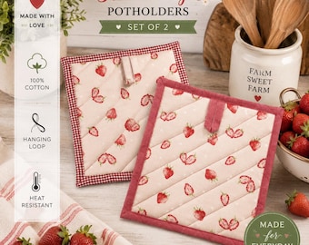 Strawberry Pattern Pot Holders Set of 2 Kitchen Heat Resistant Potholders, Oven Hot Pads, 100% Cotton, Potholder with Hanging Loops