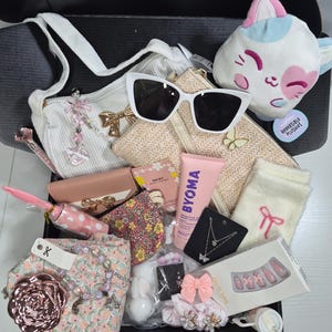 Mystery Surprise Box | Squishies, Beauty, Accessories, Rare Items
