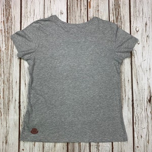 Bourbon Biscuit T-Shirt. Organic cotton Woman's Heather Grey top, Ladies clothing XS-XXL. Casual clothing for the sweet toothed image 6