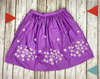 Summer Lilac Daisy print Midi Skirt.  Cotton clothing. Elasticated waist, pockets, below/above the knee length. Made to order!