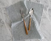 Modern Farmhouse Napkin Set, Green and White Stripe Linen Cloth Napkins, Christmas Cloth Napkin, Stripe Linen Napkin, Everyday Cloth Napkin