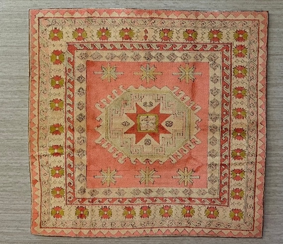 1:12 Dollhouse Miniature Square Rug, Kirra