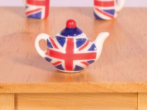 Dollhouse Miniature Union Jack Teapot, 1:12 scale
