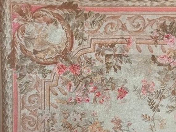 1:24 Dollhouse Miniature Romantic Shabby Chic French Aubusson Rug, Venus, Half Inch Scale