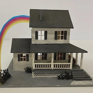 1:144 Micro Mini Wooden Dollhouse Kit, Dorothy, 1/144 Scale