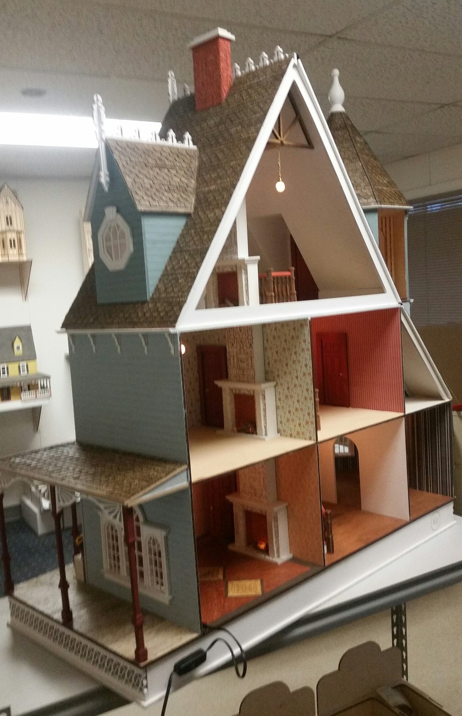 1 12 scale dollhouse miniatures