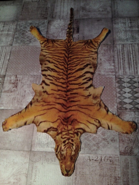 1:12 Dollhouse Miniature Tiger Skin Rug, Scale One Inch