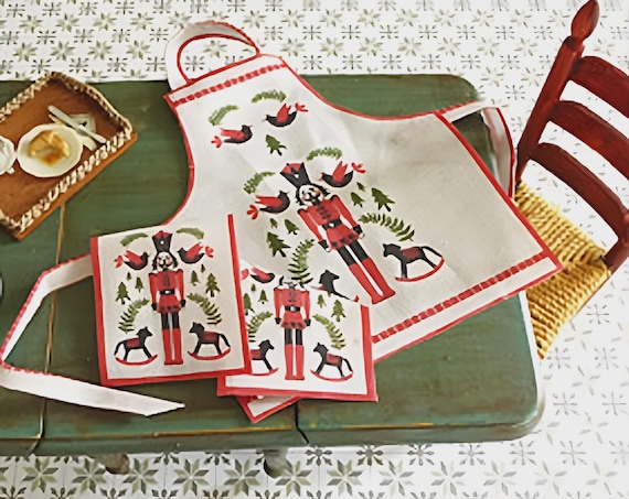 Dollhouse Miniature Christmas Apron with Dish Towels DIY KIT, Nutcracker, 1:12 scale