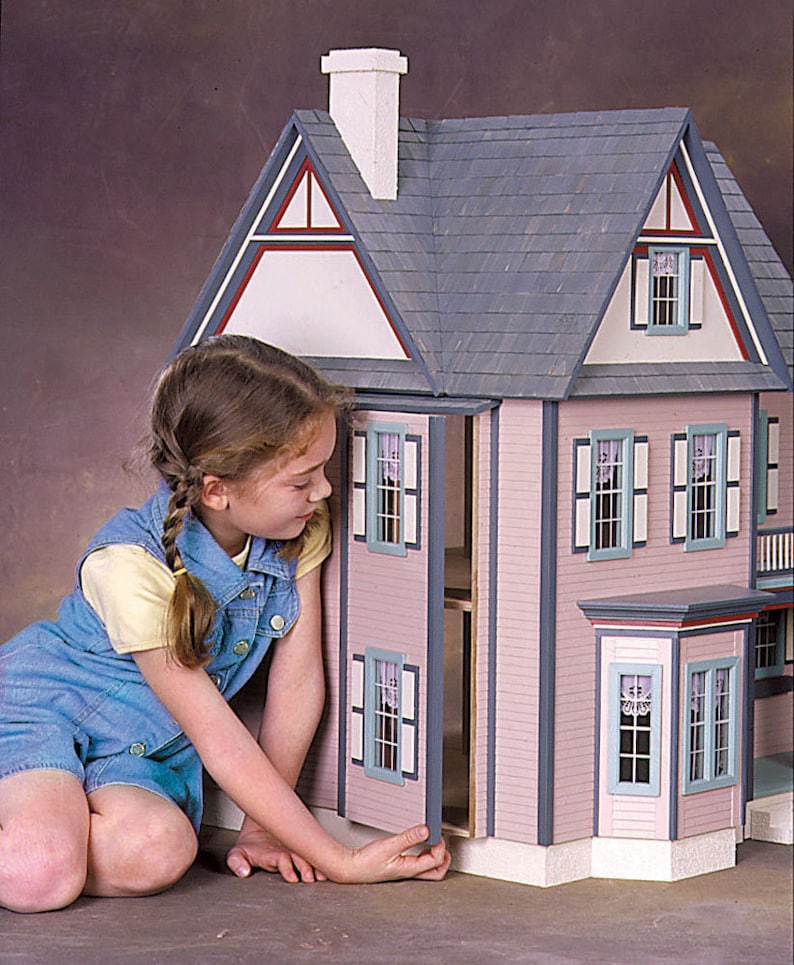 1:12 Dollhouse Miniature Wooden Dollhouse Kit, Dorothy’s Farmhouse, One Inch Scale bild 6