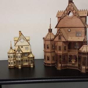 1:48 Ashley Abigail, A Victorian Wooden Dollhouse KIT, Quarter Scale image 7