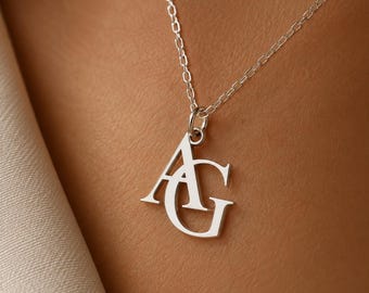 Two Letter Necklace, Custom Initial Necklace, Interlocking Monogram, Couples Initial Jewelry, Personalized Double Letter Gift for Her, DE099
