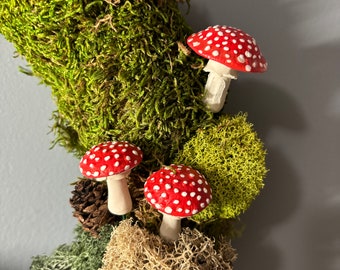 3 pc set red AMANITA Natural look woodland mushroom  moss wreath wedding tea party terrarium mushrooms miniature, toadstool plant stake