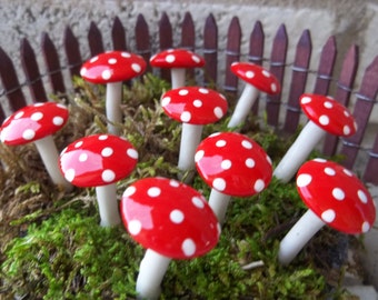 fairy garden accessories10 flat topped red miniature mushrooms garden mad hatter party alice wonderland gnome garden terrarium accessories