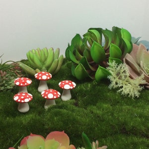 Mad Hatter Tea Party Favor Fairy Garden Mushrooms Set of 30 Short ...