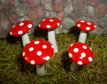 5 fairy garden mushrooms terrarium accessories woodland garden spotted mushrooms garden supplies party activity diy