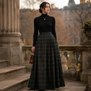 Scottish Ladies Full Length Maxi Wool Tartan Circle Skirt - Highland Plaid Wool Skirt Customized - Available in 50+tartan
