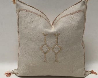 Cuscino in seta beige con cactus, federa per cuscino Sabra fatta a mano, cuscino decorativo quadrato in stile boho, federa per cuscino con nappe