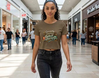 Camiseta corta con estampado de compras "Actualmente en terapia de compras"